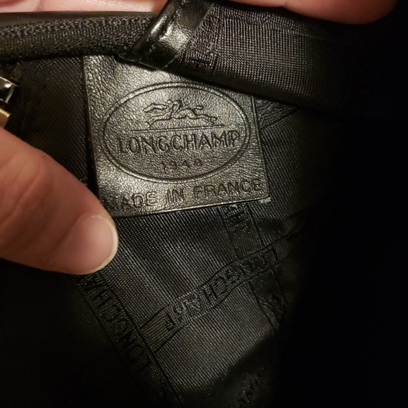 Black Longchamp Roseau Domed Shoulder Bag - Picture 11 of 13